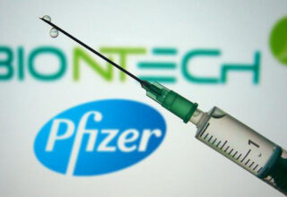 Daha Önce İki Doz Pfizer Aşısı Olan ABD’li Kongre Üyesi, Koronavirüse Yakalandı