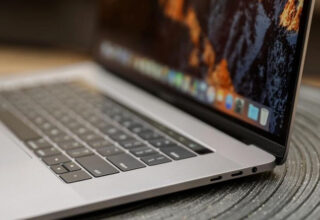 Apple Geri Adım Atıyor: SD Kart Okuyucu ve HDMI Girişi MacBook Pro’ya Geri Dönüyor