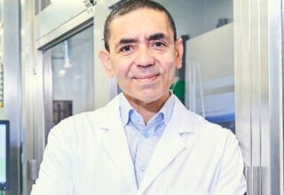 Prof. Dr. Uğur Şahin, Normalleşmenin Ne Zaman Başlayacağını Açıkladı