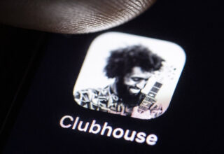 Tartışmalı Sosyal Ağ Uygulaması Clubhouse’da İlk Kez Bir Açık Artırma Gerçekleştirildi