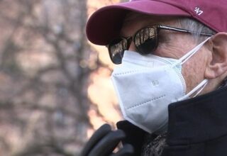 TÜSAD’dan Önemli Açıklama: Kapalı Alanlarda Maskeyi Asla Çıkarmamak Gerekiyor
