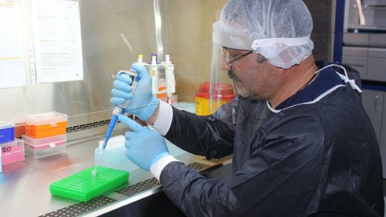 Atatürk Üniversitesi'nden Yerli Aşı Açıklaması: İnsan Testlerine Geçilecek