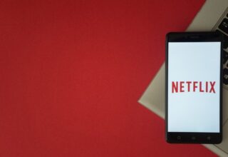 Blu TV CEO’su, Twitter’da Fiyatlarını Büyük Oranda Arttıran Netflix’e Sardı