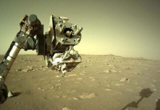 NASA, Perserverance’ın Robotik Kolunu Gösteren Yeni Görüntüler Paylaştı