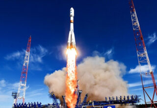 Roscosmos, Bugün Soyuz-2 Roketi ile 38 Yabancı Uyduyu Yörüngeye Fırlatacak
