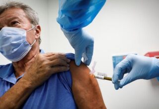 COVID-19 Aşısı Olan Kişilerin, Hasta Olmasalar Bile Taşıyıcı Olarak Virüsü Yayma Riskleri Olduğu Açıklandı