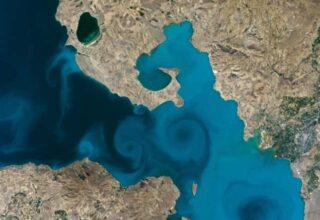 İçişleri Bakanı’ndan NASA’nın Yarışmasında Finale Kalan Van Gölü Fotoğrafı İçin ‘Oy Ver’ Çağrısı