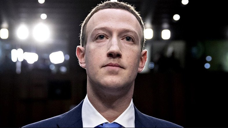 Sızdırılan Facebook Verileri Arasında Mark Zuckerberg'e Ait Telefon Numarasının da Bulunduğu İddia Edildi