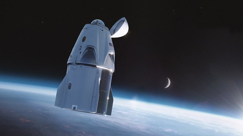 SpaceX, Astronotların Uzayda Başlarını Dışarı Çıkarabilecekleri Dragon Kapsülü Tasarımını Paylaştı