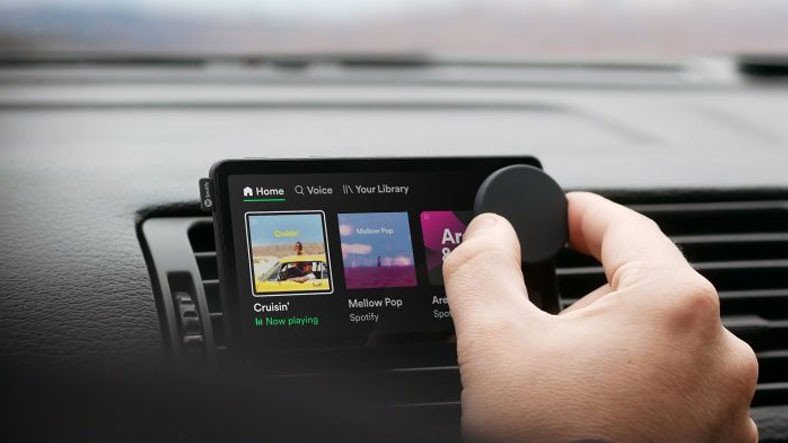 Spotify, Eski Model Arabalara Akıllı Sistem Getiren “Car Thing”i Tanıttı