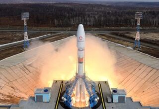 Starlink’e ‘Rakip’ Geliyor: OneWeb, Uzaydan İnternet Hizmeti İçin Uydu Sayısını Artırıyor