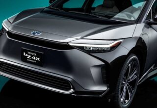 Toyota, Tüm Dünyada Satışa Çıkacak İlk Elektrikli Otomobilini Tanıttı: bZ4X