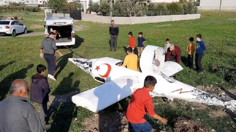 Türk YouTuber'ın Yaptığı Uçak Test Sırasında Düştü: Çevre Sakinleri İHA Sandı