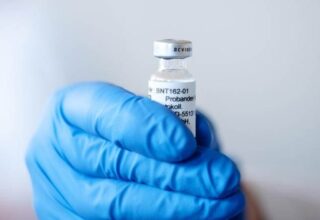 Türkiye’de Ücret Karşılığı Koronavirüs Aşı Uygulamasının Planlandığı Söyleniyor