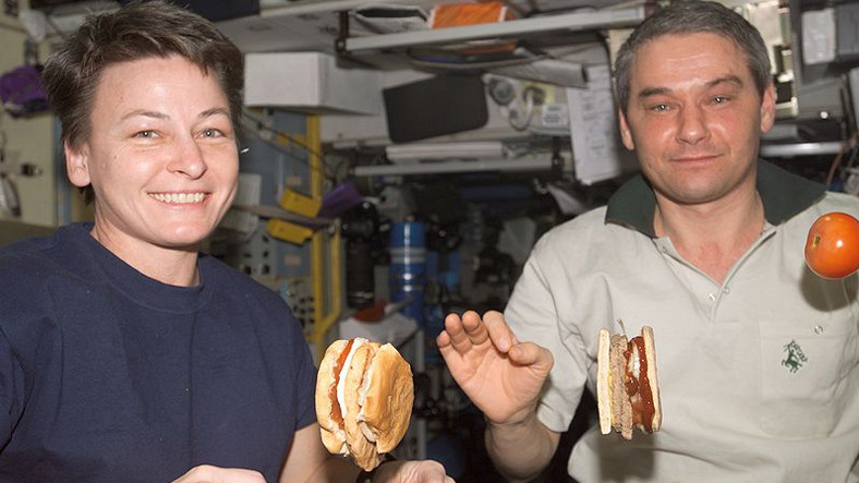 Astronotlar, Uzay Görevlerinde Hangi Gıda Ürünlerini ve Sıvıları Tüketiyorlar?