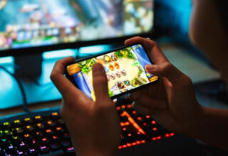Gamepad ile Oynarken Eğlencenin Dibine Vuracağınız 13 Mobil Oyun Tavsiyesi