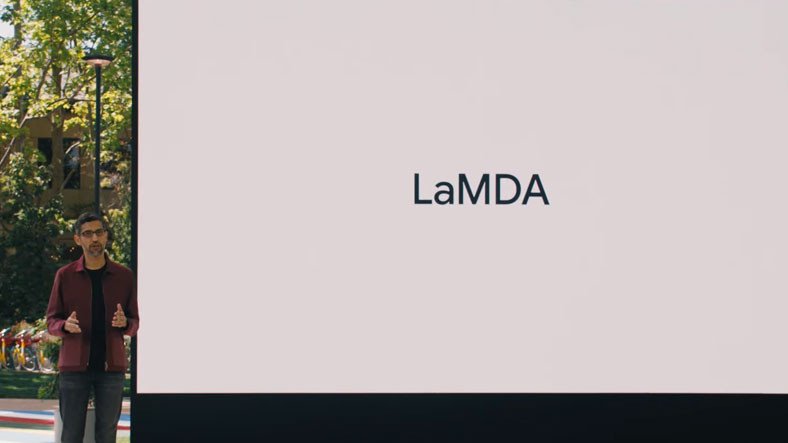 Google, Dinleyince Bir İnsandan Ayırt Edemeyeceğiniz Yapay Zekası LaMDA'yı Tanıttı