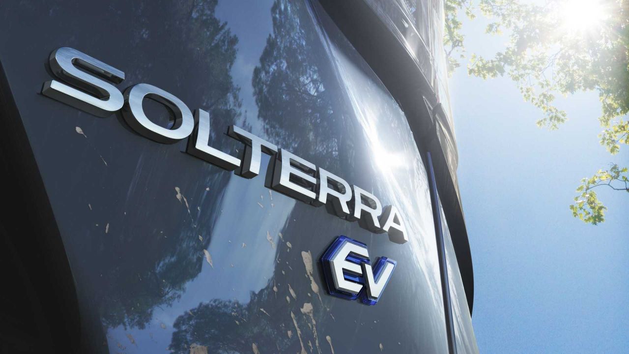 Subaru Solterra logo