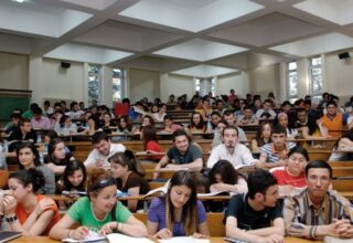 YÖK’ten Üniversiteler İçin “Yüz Yüze Eğitim” Açıklaması: Öğrenciler Eylüle Kadar Aşılanmalı