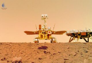Çin’in Keşif Aracı Zhurong, Mars’tan Göz Alıcı Görüntüler Gönderdi