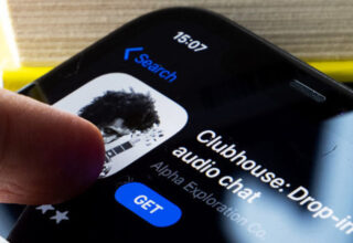 Clubhouse’un Özel Mesajlaşma Özelliği ‘Backchannel’ Kazara Ortaya Çıktı