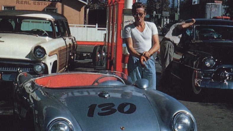 Hollywood Efsanesi James Dean'in Aracından Bir Parça, Milyonlarca Liraya Satıldı