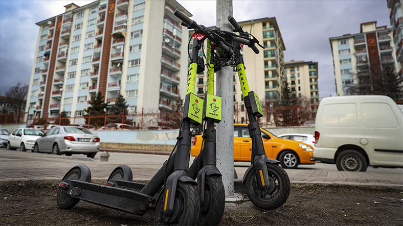 İstanbul'da Elektrikli Scooter Kullanımına Yeni Düzenleme Getirildi: İşte Uyulması Gereken Kurallar