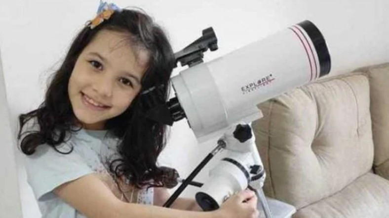 7 Yaşında 7 Asteroit Keşfeden Dünyanın En Genç Astronomu ile Tanışın: Nicole Oliviera