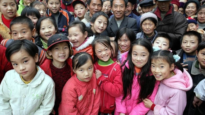Çin'den üçüncü çocuğa izin