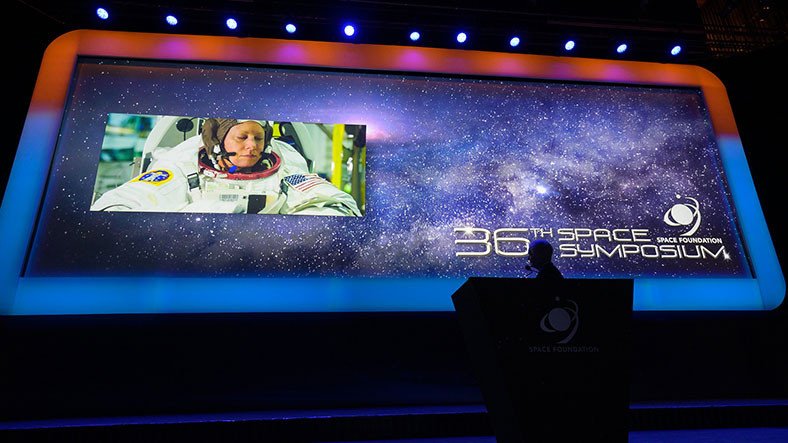 İnsanlık Yeniden Ay’a Ayak Basacak: NASA Başkanı, Artemis Görevinin Önemini ve Amacını Açıkladı