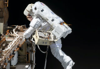 NASA’nın Uzay Yürüyüşü, Astronot Hastalandığı İçin Ertelendi