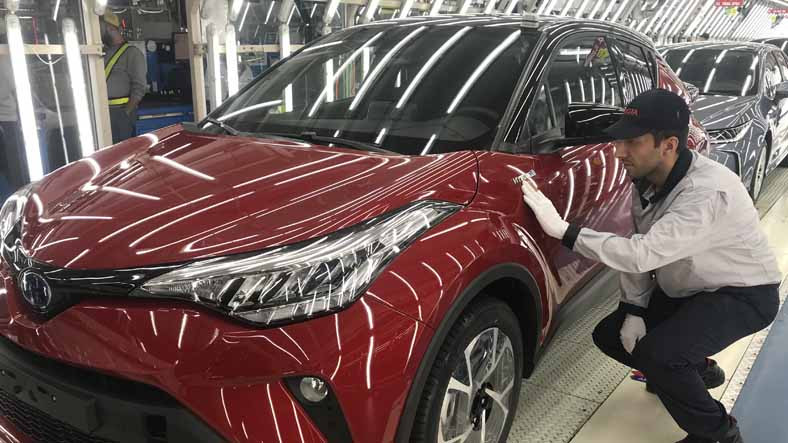 Toyota, Çip Krizi Nedeniyle Sakarya'daki Üretimine 2 Hafta Ara Verecek