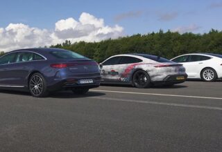 Yarışın Böylesi: Elektrikli Otomobillerin Dört Kral İsmi Karşı Karşıya Getirildi (Video)