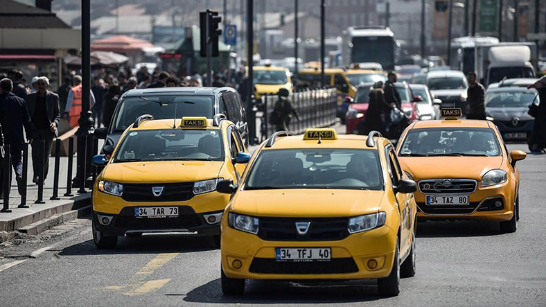 İstanbul Büyükşehir Belediyesi, Taksi ve Otobüsleri Anlık Olarak Takip Edecek