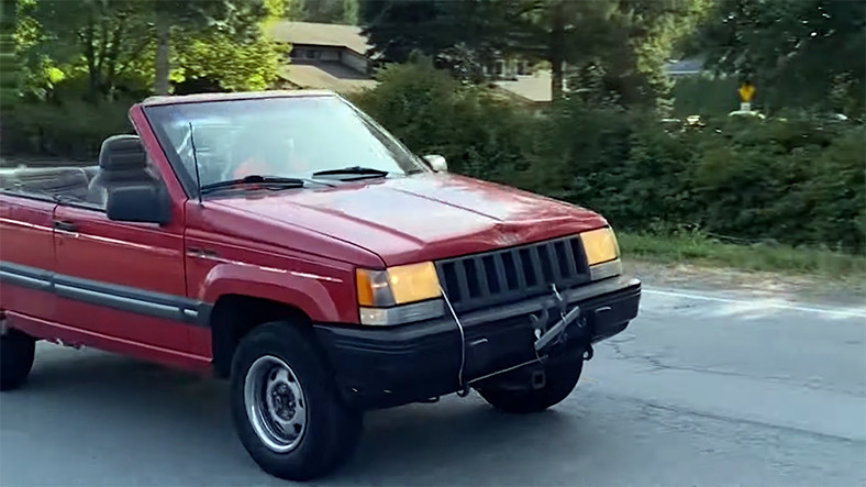 Yazıktır Yahu: Çok Nadir Bir Jeep Grand Cherokee, YouTuberlar Tarafından Tıklanma Uğruna Parçalandı